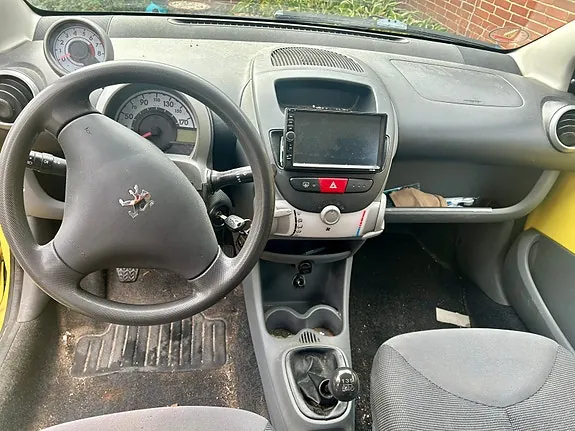Peugeot 107 2006 photo 5