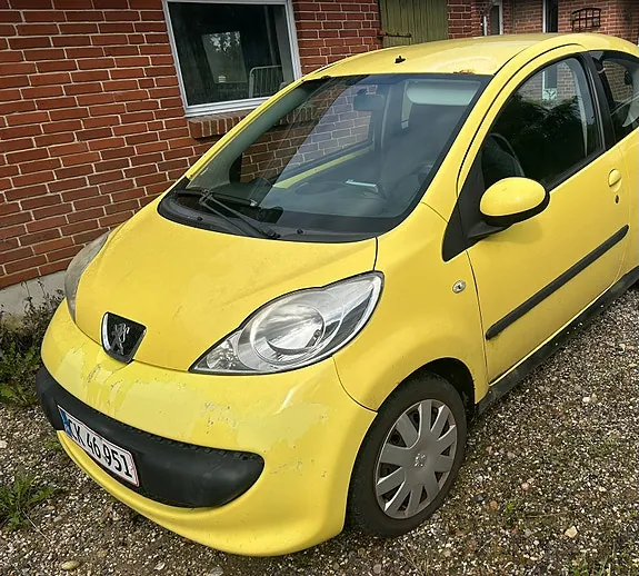 Peugeot 107 2006 photo 3