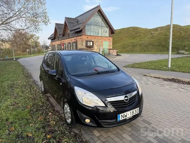 Opel Meriva 2010 photo 2