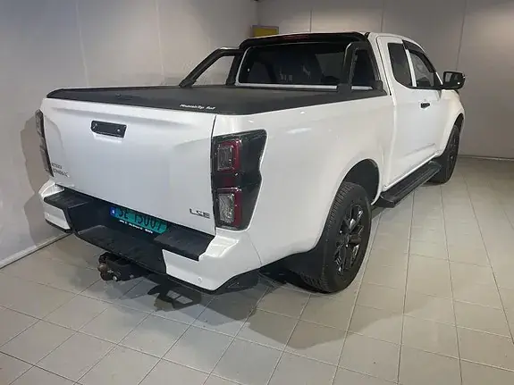 Isuzu D-Max 2025 photo 2