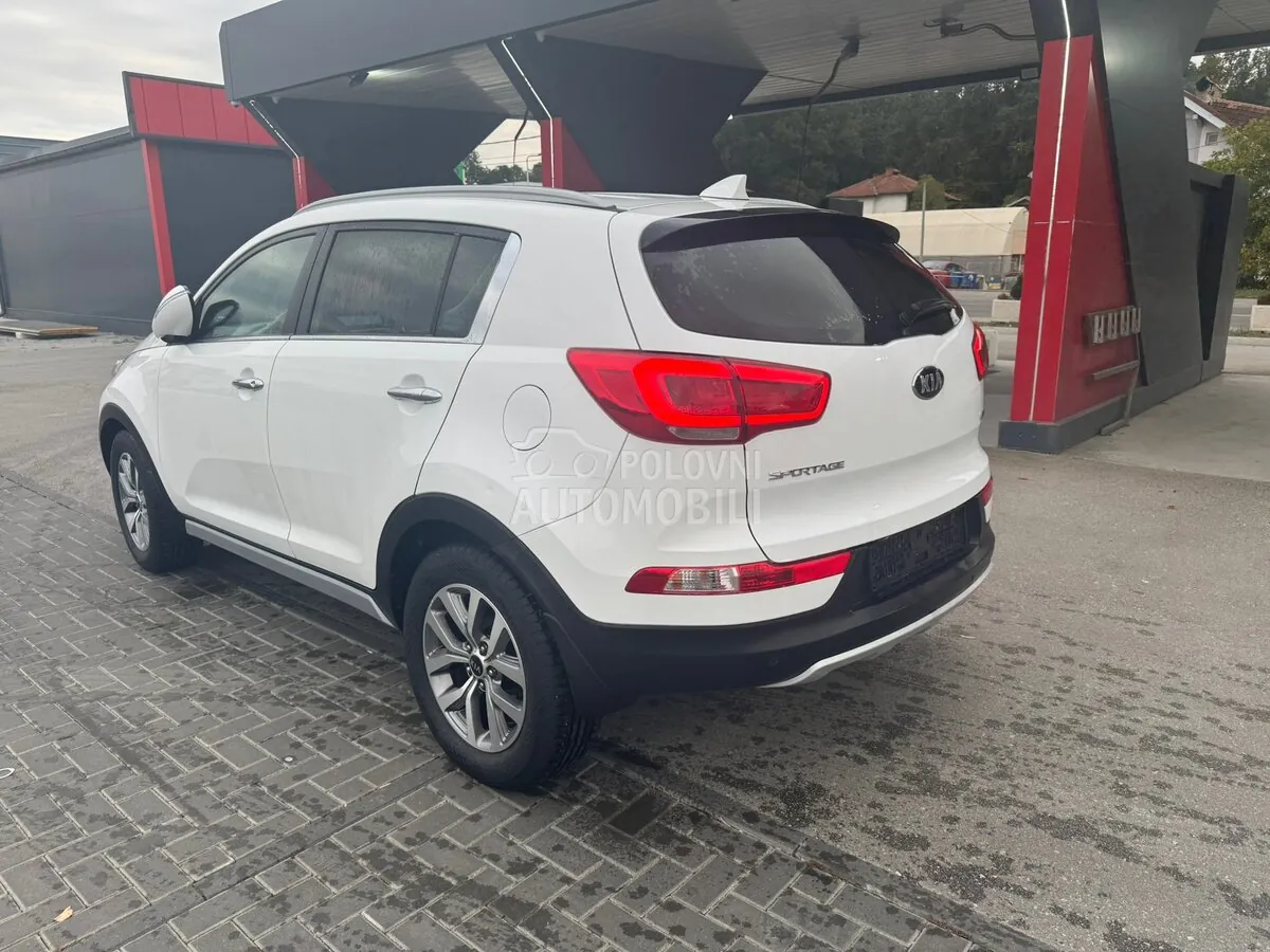 Kia Sportage 2015 photo 4