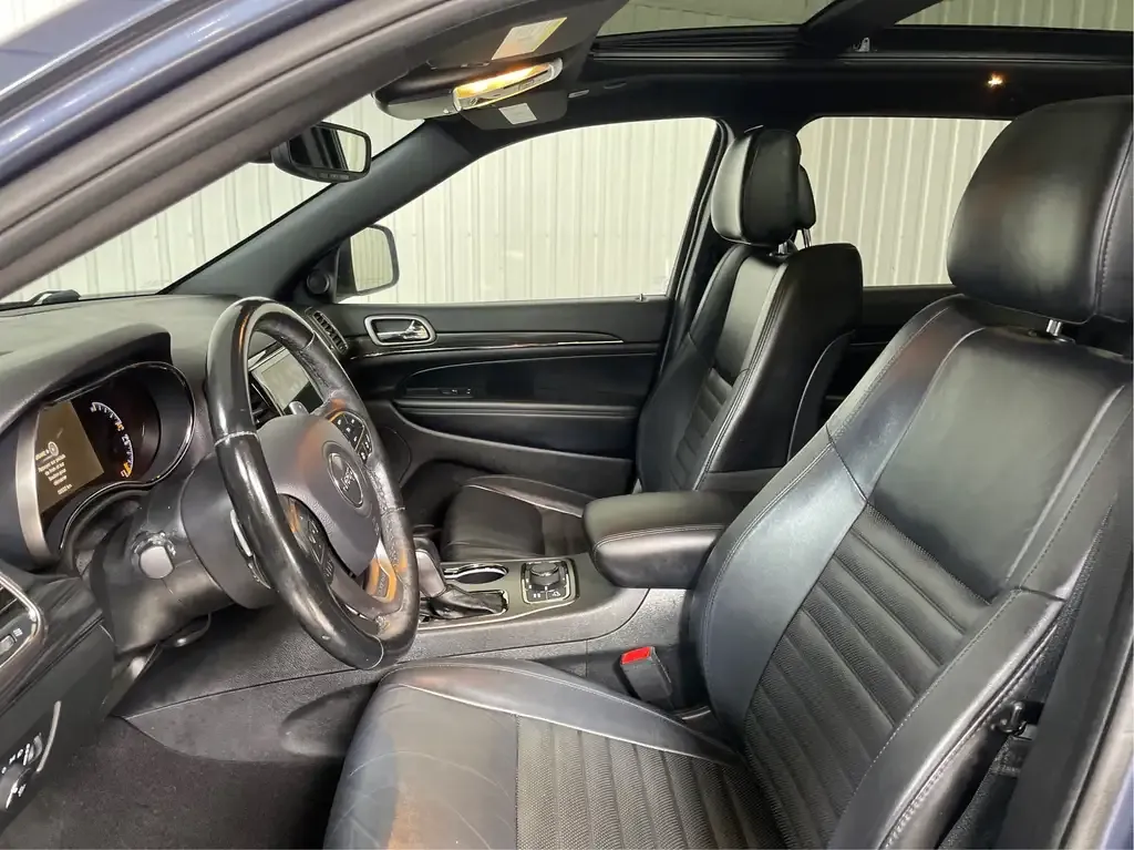 Jeep Grand Cherokee 2020 photo 3