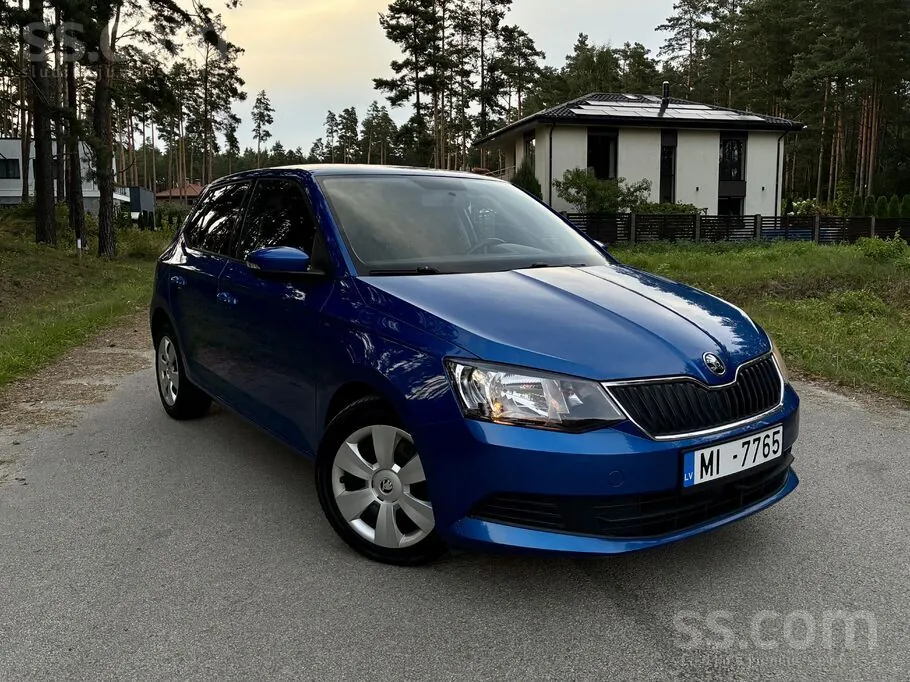 Skoda Fabia 2015 photo 3
