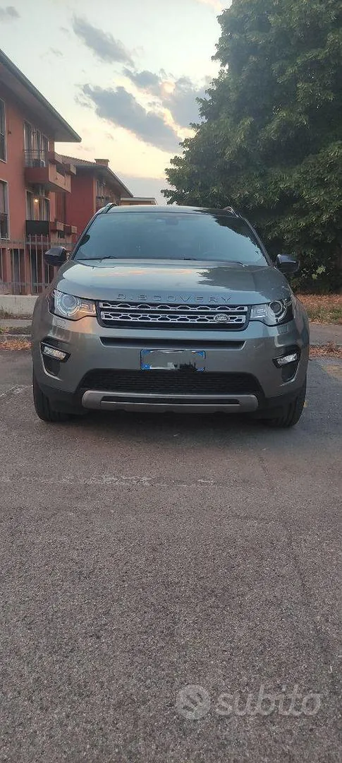 Land Rover Discovery Sport 2015 photo 4