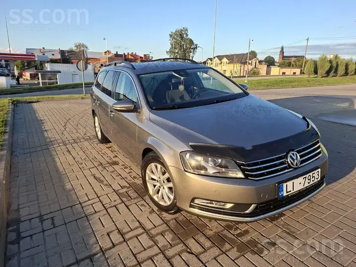 Volkswagen Passat 2014 photo 2