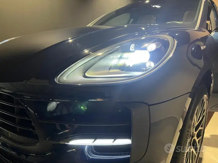 Porsche Macan 2021 photo 2