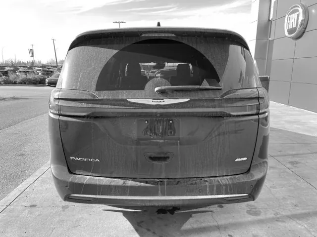 Chrysler Pacifica 2025 photo 5