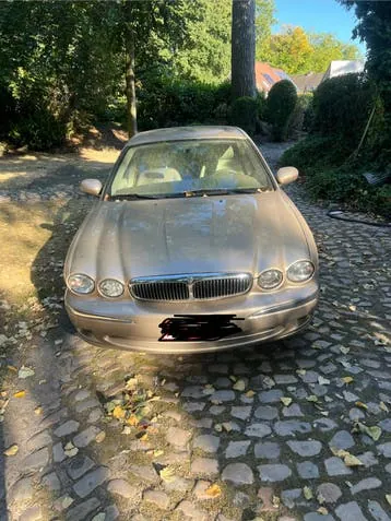 Jaguar X-Type