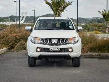 Mitsubishi Triton 2019 photo 5