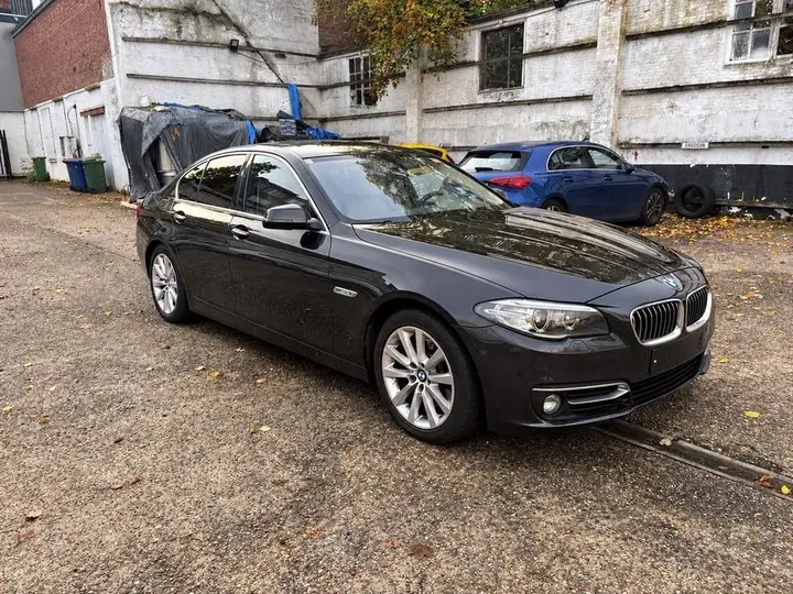BMW 530I