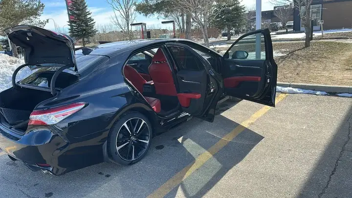 Toyota Camry 2020 photo 4