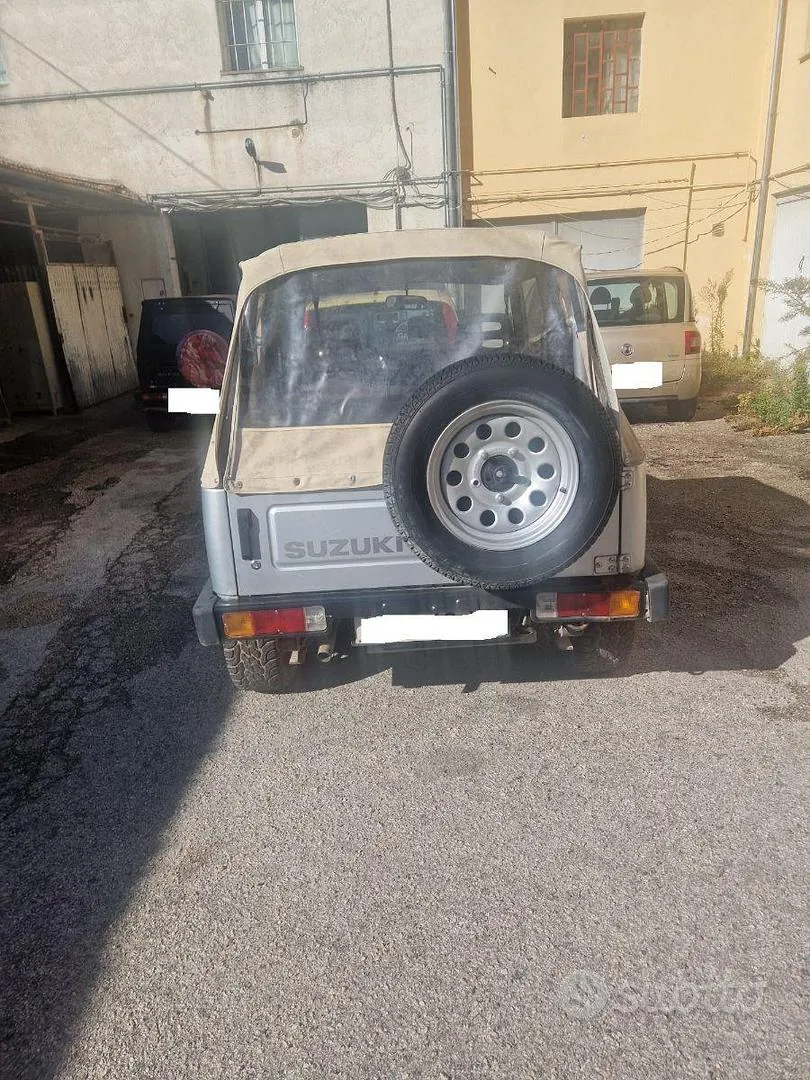 Suzuki Samurai 1998 photo 4