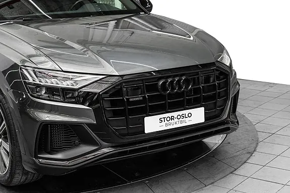 Audi Q8 2022 photo 2