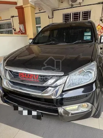 Isuzu Mu-X