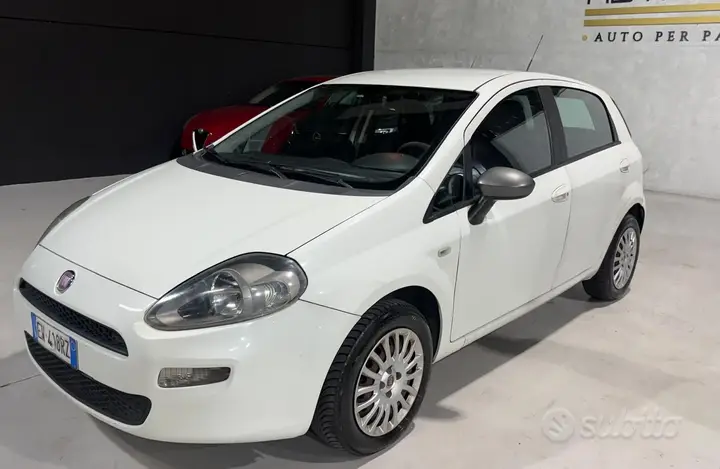 Fiat Punto 2014 photo 3