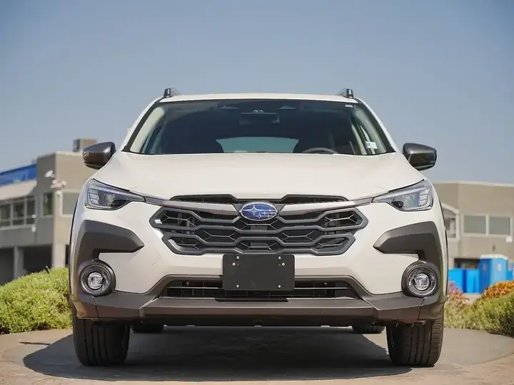 Subaru Crosstrek 2026 photo 2