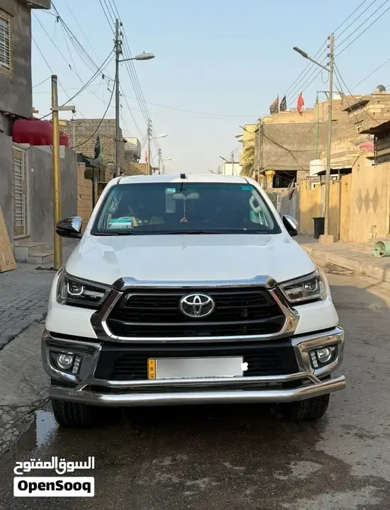 Toyota Hilux 2021 photo 2