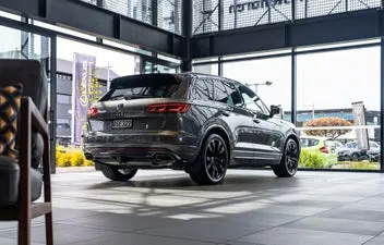 Volkswagen Touareg 2023 photo 4