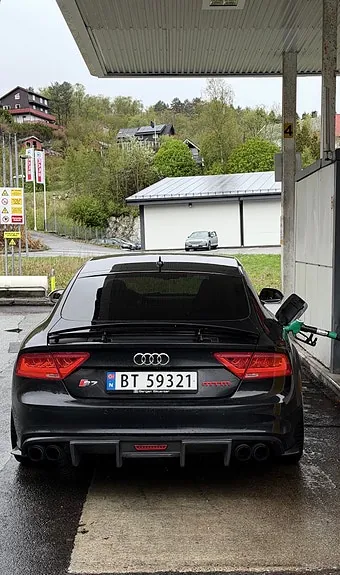 Audi S7 2013 photo 3