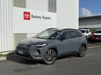 Toyota Corolla Cross 2026 photo 2