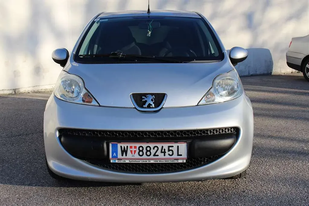 Peugeot 107 2006 photo 3