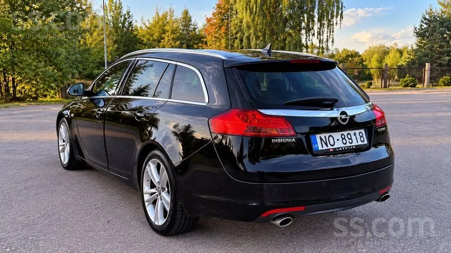 Opel Insignia 2009 photo 3