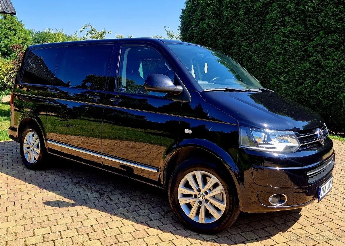 Volkswagen Multivan 2015 photo 5