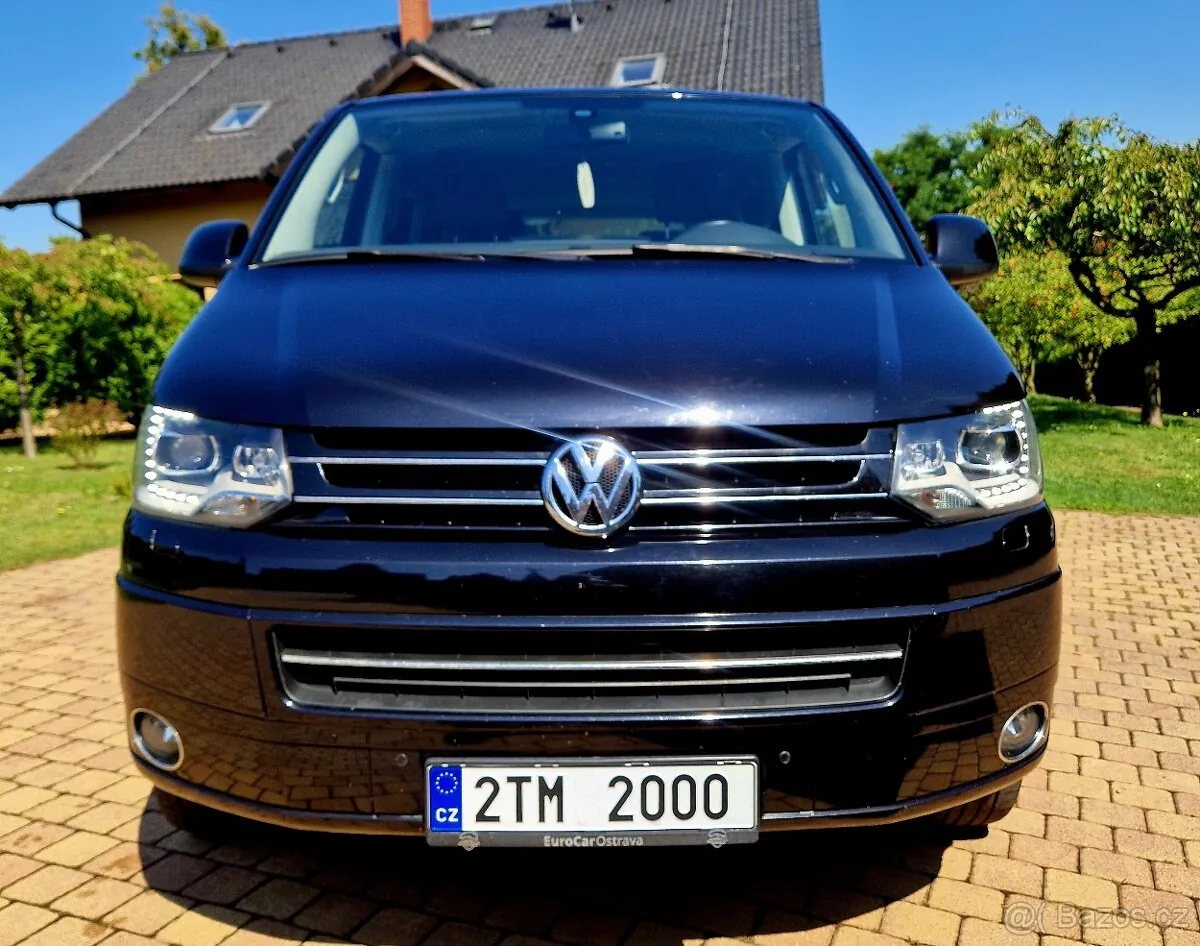 Volkswagen Multivan 2015 photo 3