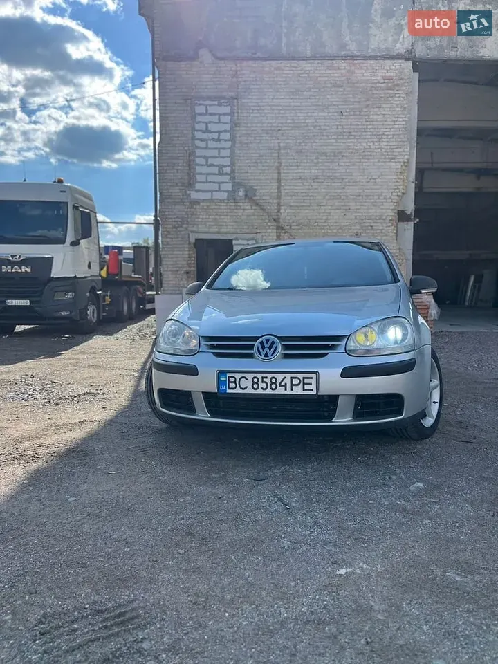 Volkswagen Golf 2006 photo 2