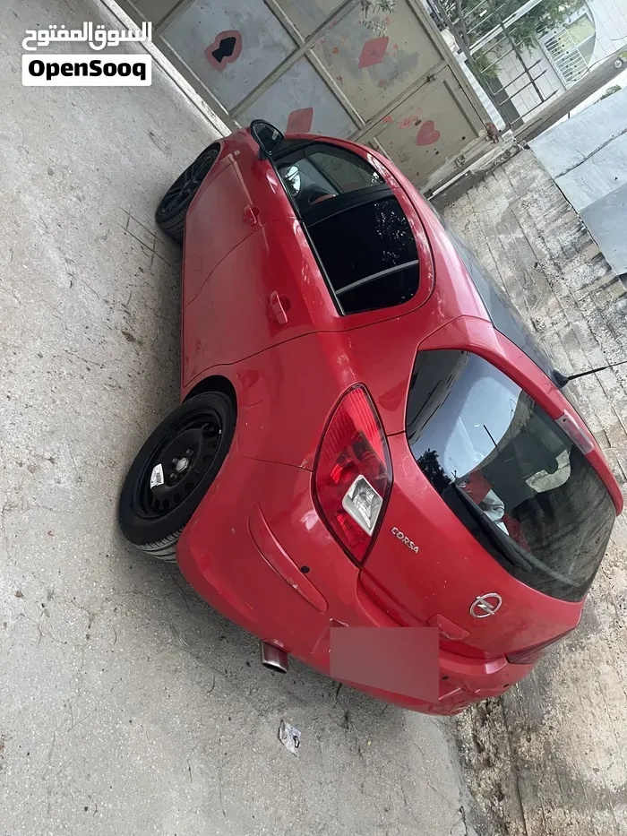 Opel Astra 2013 photo 2