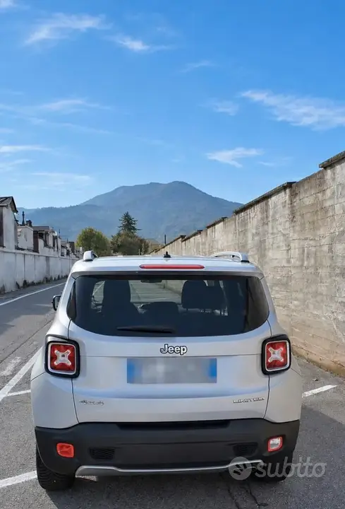 Jeep Renegade 2016 photo 2