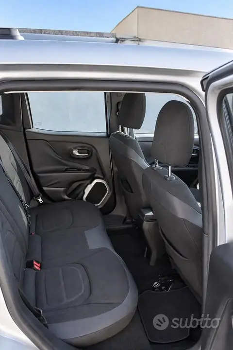 Jeep Renegade 2016 photo 5