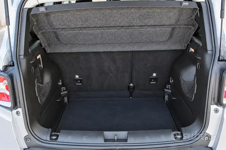 Jeep Renegade 2016 photo 4