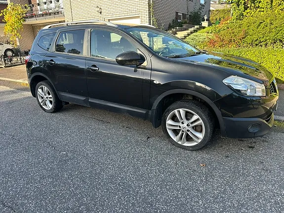 Nissan Qashqai+2