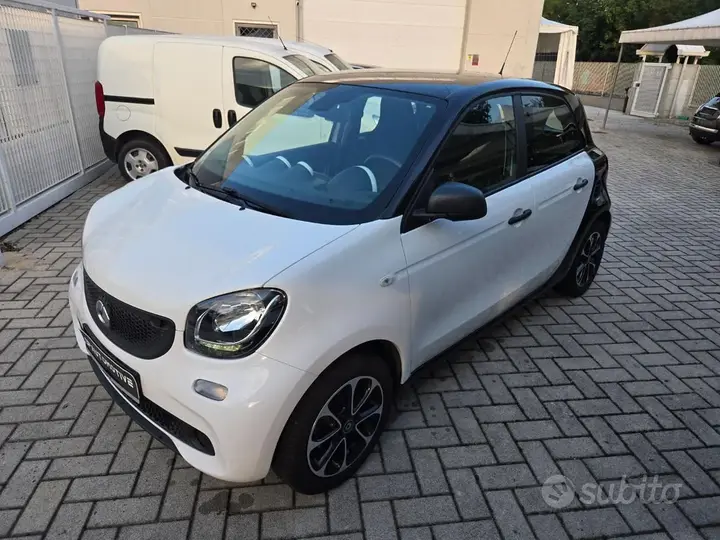 Smart Forfour 2016 photo 2