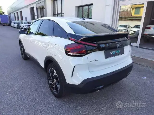 Citroen C4 2022 photo 3