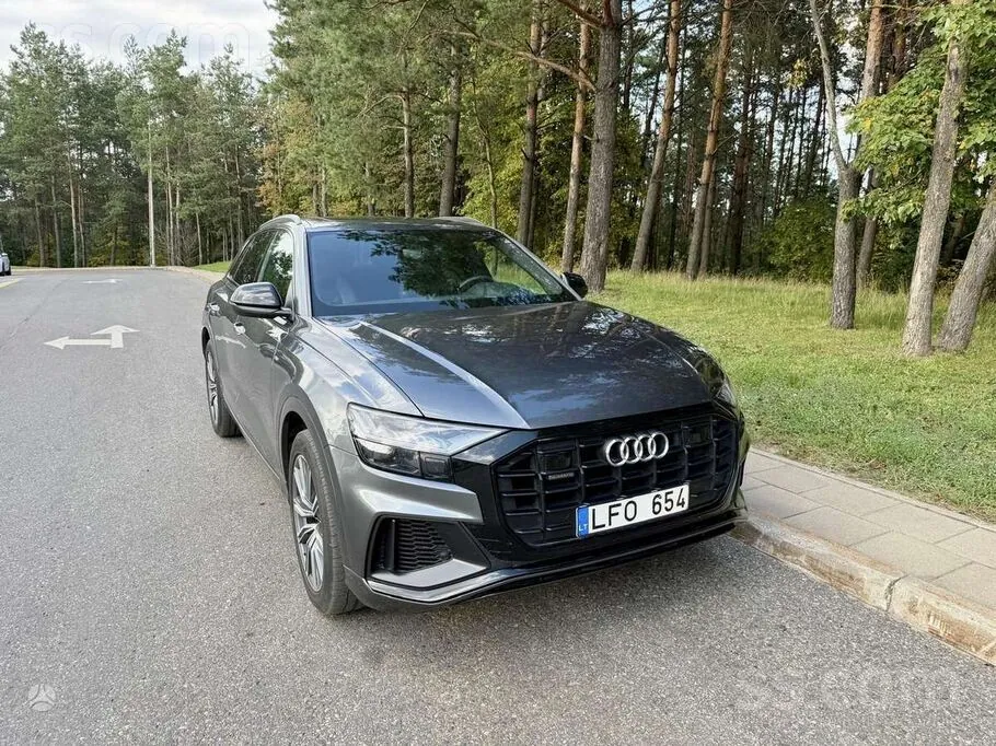 Audi Q8