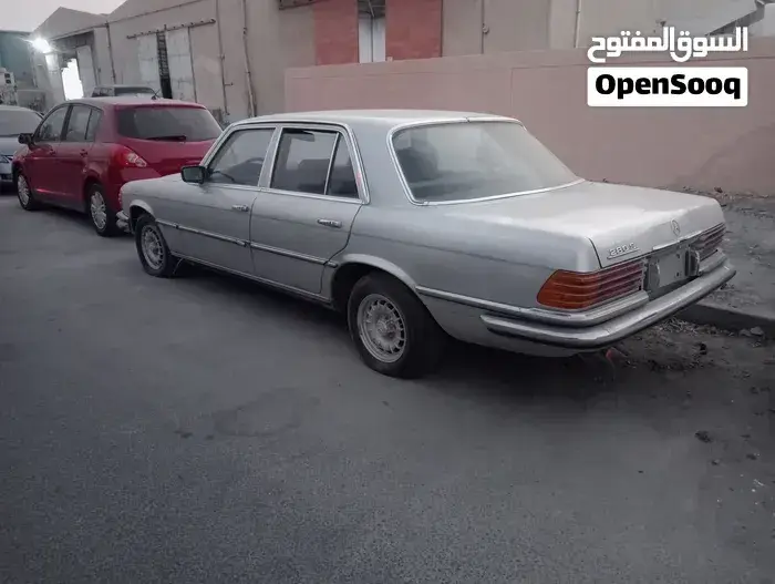 Mercedes-Benz S-Class 1974 photo 2