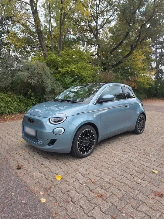 Fiat 500E