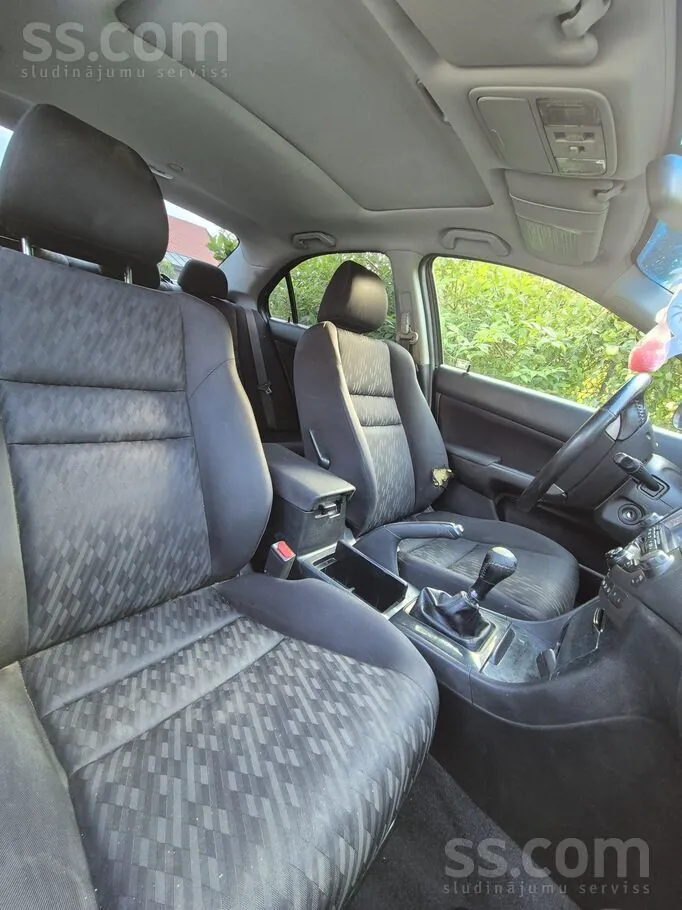 Honda Accord 2005 photo 5