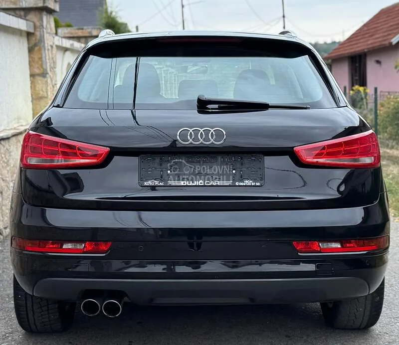 Audi Q3 2015 photo 5
