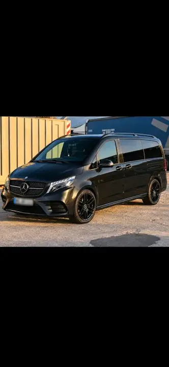 Mercedes-Benz V-Class