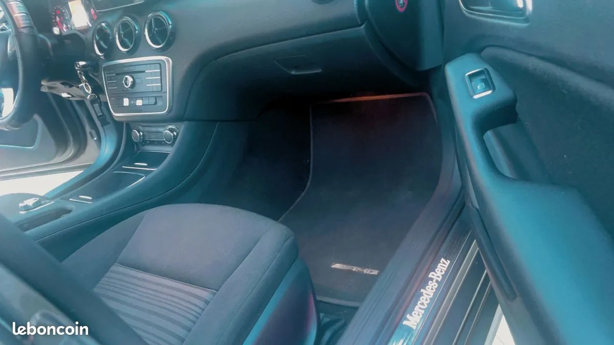 Mercedes-Benz A-Class 2016 photo 4