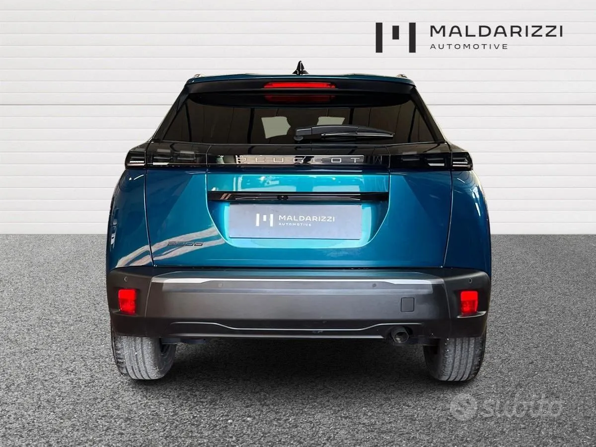 Peugeot 2008 2025 photo 3