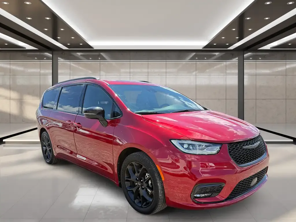 Chrysler Pacifica 2025 photo 2