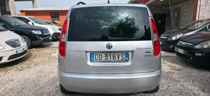 Skoda Roomster 2006 photo 5