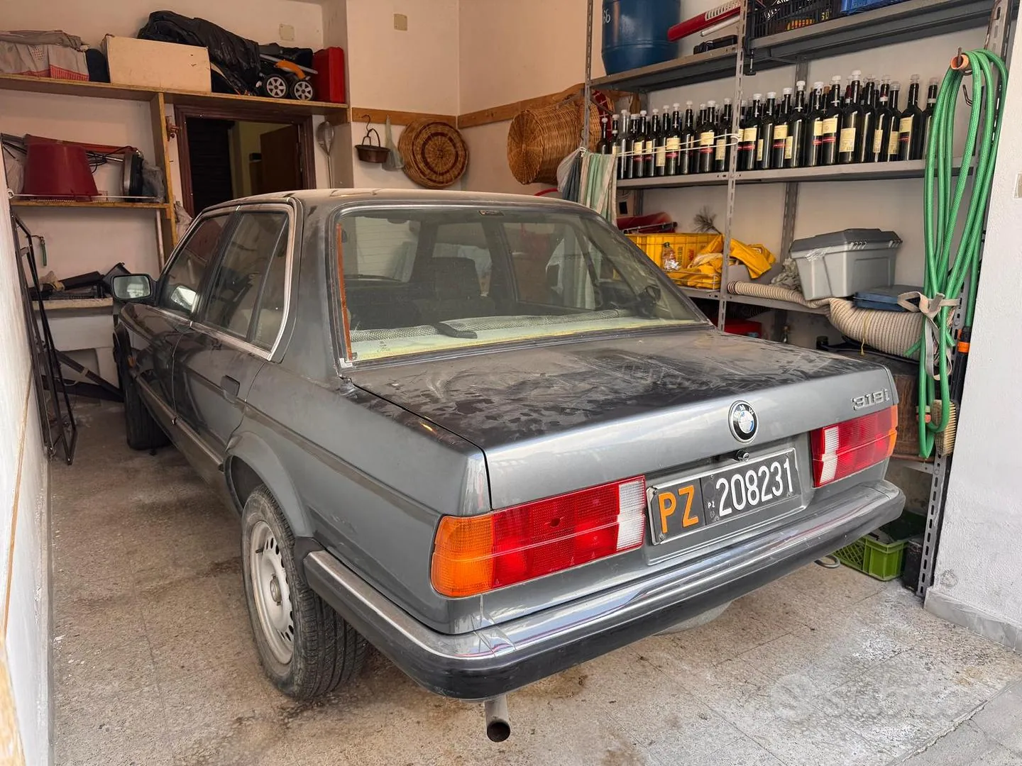 BMW 318 1985 photo 4