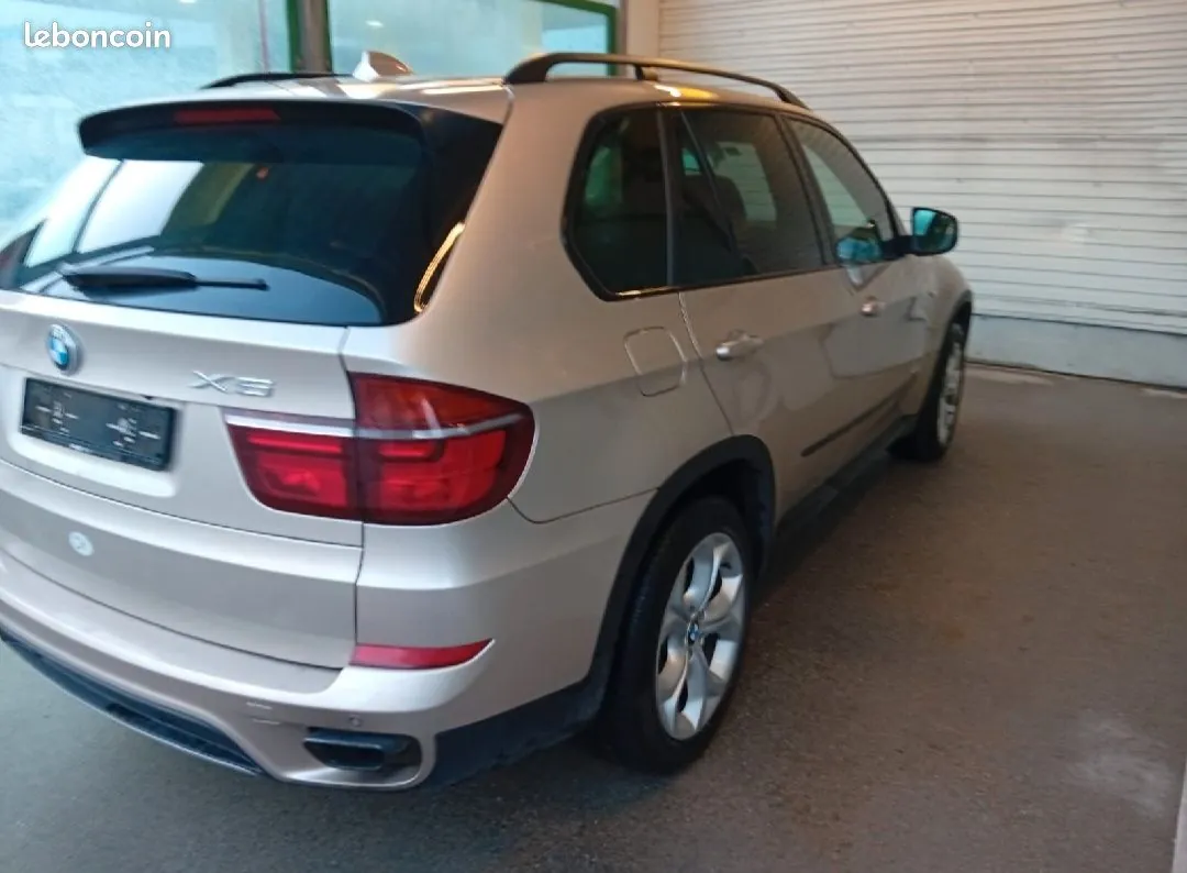 BMW X5 2012 photo 2