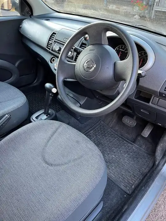Nissan Micra 2006 photo 4