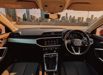 Audi Q3 2019 photo 3